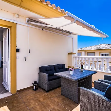 아파트 Exclusive Penthouse - Big Balcony & Private Garden *