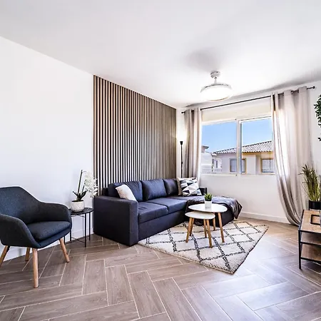 Exclusive Penthouse - Big Balcony & Private Garden
