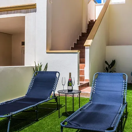 Exclusive Penthouse - Big Balcony & Private Garden