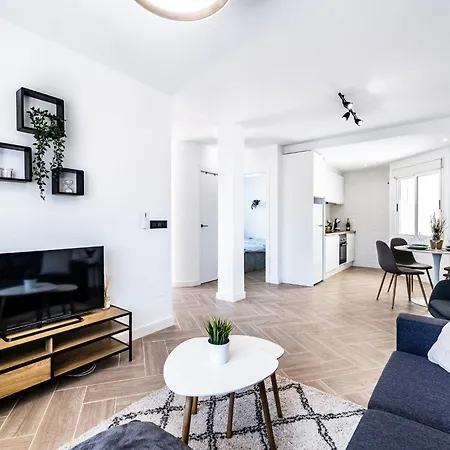 Apartment Exclusive Penthouse - Big Balcony & Private Garden *